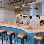 麦と鶏 - 店内２