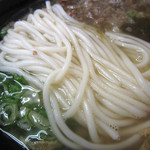 うどんの天 - 細うどんはちゃんぽんの麺よりちょい太目ぐらい。