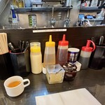 油そば 春日亭 - 