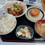 食事処 子鹿 - 料理写真:ラム肉となすの炒め物とチーズカレーコロッケ定食