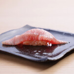 鮨 はくと - 生本鮪 大とろ（腹上使用）