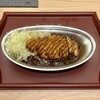 カレーは日本の国民食 - チキンカツカレー（中） ¥1,200 ＋ らっきょう ¥100