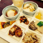 旬菜食健ひな野 - 温玉大好き！