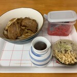 すずのや - 化けやきそば