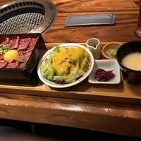 松庵 韓菜房 栄大津通店 - 