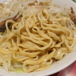 ラーメン二郎 - 麺
