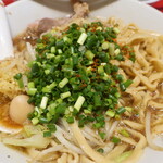 ラーメン二郎 - 青ネギ＋α投下～♪