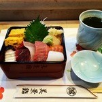 美景鮨 - ランチチラシ寿司　ボリューム満点！！！！
