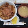 ぶた丼のとん田