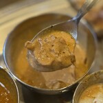 サールナート - 骨なしチキン