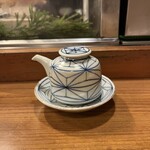 菊岡寿司 - 美しい醤油差し