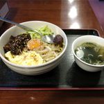 焼肉 春香園 - ビビンバランチ（700円）