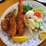 鳩家 - ランチサービスミックスフライ980円