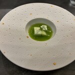 カーサ・デル・チーボ - ①青森県産きゅうりエッセンス 自家製リコッタチーズ ミントオイル 八戸産糠塚きゅうり