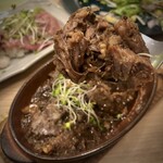 カキノバル OYSTER&WAGYU 下北沢 - 牛すじのみの牛すじ煮込み(笑