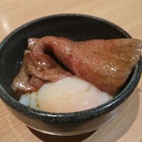 焼肉 黒田 - 温玉と