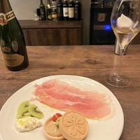 神楽坂アッカ - 