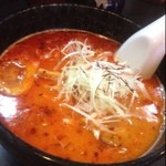 雷神麺屋 - お昼は、辛しお豚骨ラーメン！(＾ｰ^)ノ思わず替え玉3玉頼んでしまいました(