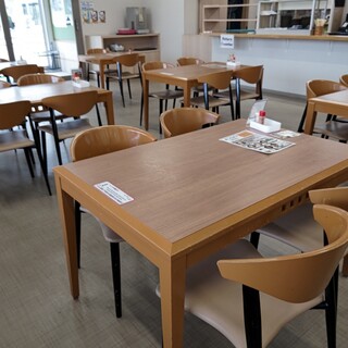 土庄港観光センター_2