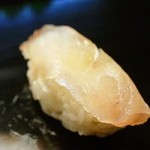 Sakae Sushi - 平目昆布〆