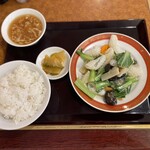 中国飲茶　楼蘭 - 中華スープとザーサイ付き