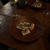 ワインとくつろぐ ツキアカリ - 