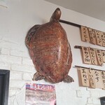 登戸の滝 - 亀。内装がおしゃれ