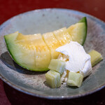 MOT - 2025.6 メロン果肉 スターアニスのアイス カノムチャン