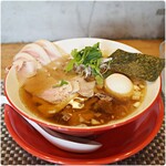 Mari iida - 特製白煮干醤油らーめん 1400円