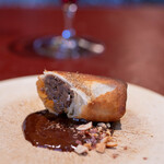 MOT - 2025.6 Ezo venison Chocolate（蝦夷鹿のマッサマンカレーパイ チョコレートソース）