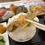 わ楽 - 小アジ南蛮漬け　オンザライス  