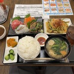 わ楽 - お刺身定食(小アジ南蛮漬け付き)  ¥1,900 R7.7.3