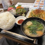 わ楽 - お味噌汁　など