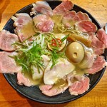 虎一番 - クリアーな煮干しラーメン+チャーシュー+味玉