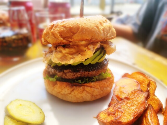 sale:ハンバーガーショップ sale:ハンバーガーショップ スニーカーウォーズ / SNEAKERWARS on X: