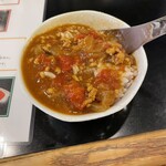 カラオケスナックよっち - 