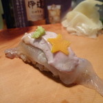 弘寿司 - カワハギ肝握り