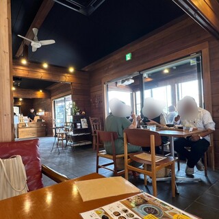 シズク カフェ&スクール_2