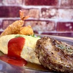 キッチン あずま - ・洋食オムライスプレート
      ・トッピング：カニコロ　　自家製手ごねハンバーグのほうから。
