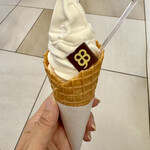 よつ葉ホワイトコージ KITTE大阪店 - 