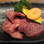 サービスのお肉。