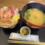 海鮮料理 よつや - 