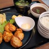 POTENとCURRY - ちょいカレー付き塩唐揚げ定食(税込850円)
①塩唐揚げ【5個】、厚焼き玉子、茹で甘藍のマリネ胡麻油和え②ちょいカレー③白ご飯④お味噌汁
