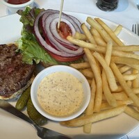 37 Steakhouse & Bar - 