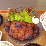 昭 - 豚味噌漬け定食