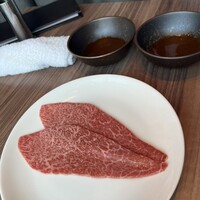 焼肉うしごろ 新宿三丁目店 - 