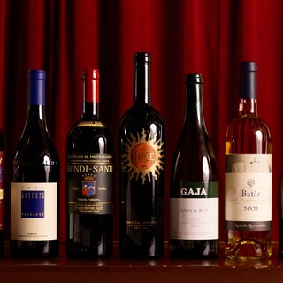 イタリア直輸入ワイン800種類！