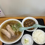 青竹手打ちラーメン  麺屋 貴 - 