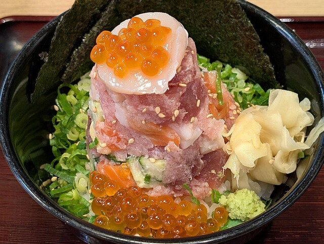 Seafood Donburi Ginhachi Ginza Ten - Ginza Itchome/Kaisen