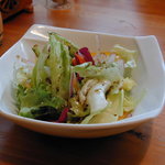 B＆M 151A - ランチに付くサラダ
